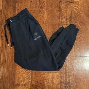 Nike Womens Black Jogger Pants